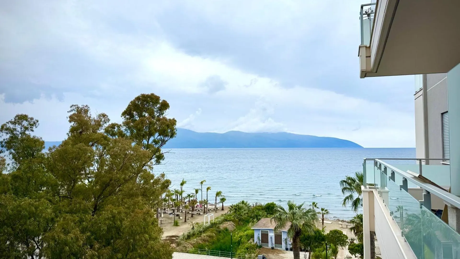 Seaside Retreat Vlora Apartment Albania